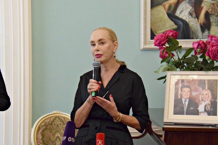 Выставка скульптур из коллекции семьи Иосифа Кобзона открылась в Москве