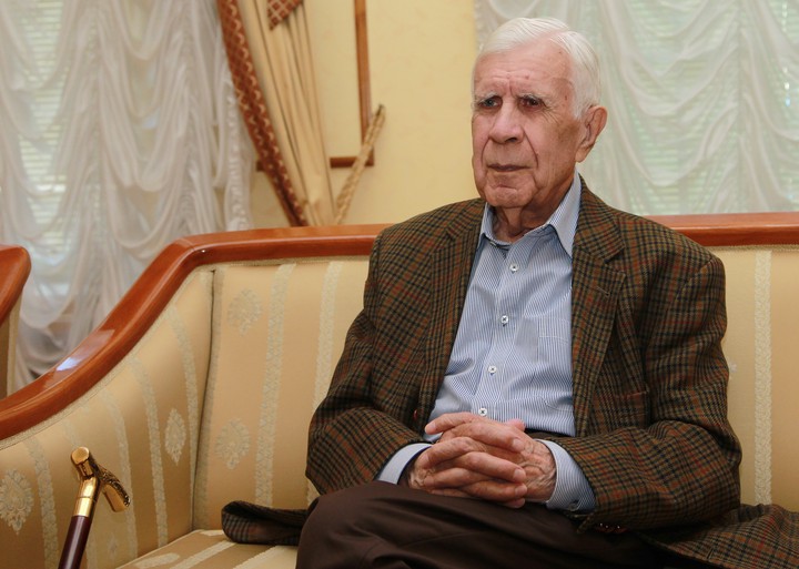 Виталий Коротков