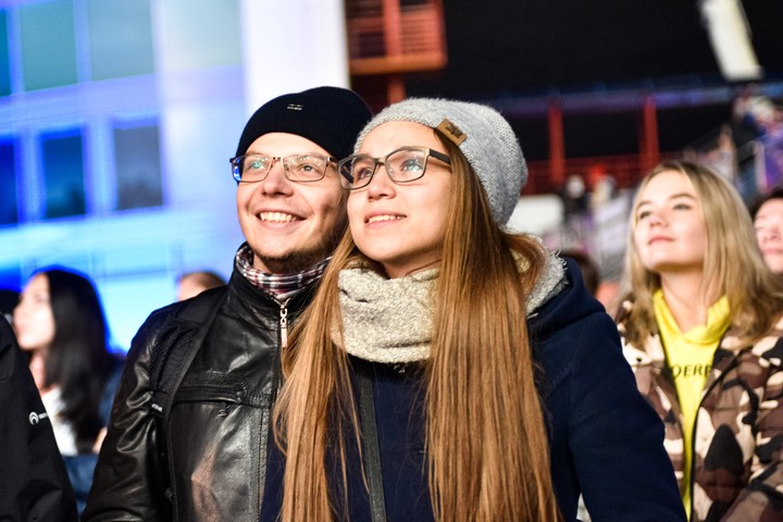 Москвичи Евгений Смирнов и Екатерина Светлова на открытии фестиваля на Гребном канале