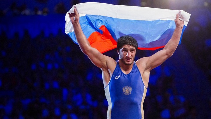 В весовой категории до 97 килограммов победу одержал подмосковный боец Абдулрашид Садулаев