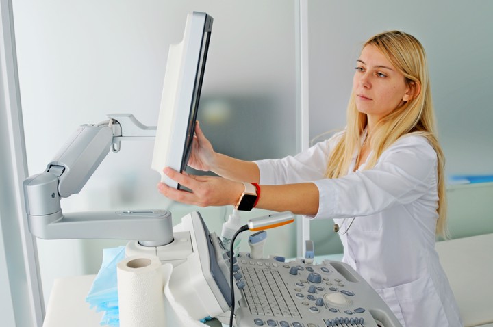 Сейчас любой столичный стационар имеет ту же медицинскую технику, что и европейский медицинский центр