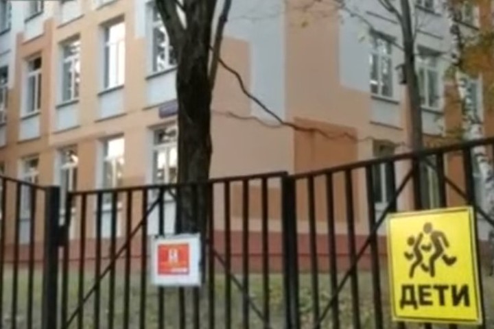 Детей нужно ограждать от опасностей, но меру надо знать