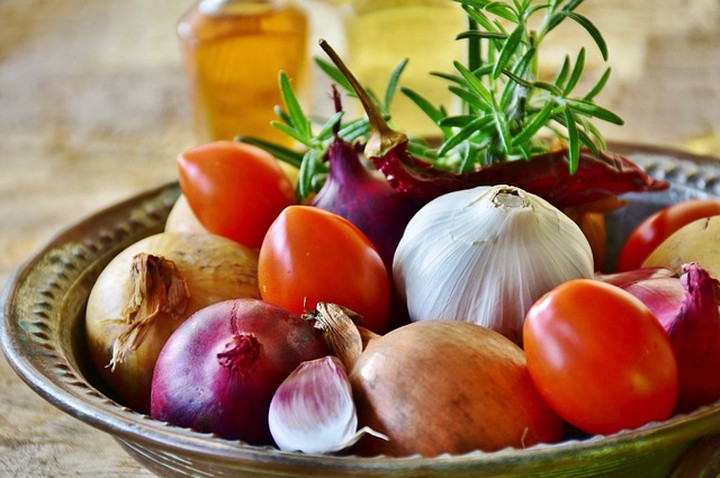 Ученые назвали два предотвращающих развитие рака груди продукта