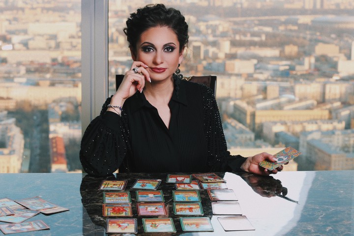 Саона посоветовала Близнецам почаще общаться со второй половинкой 