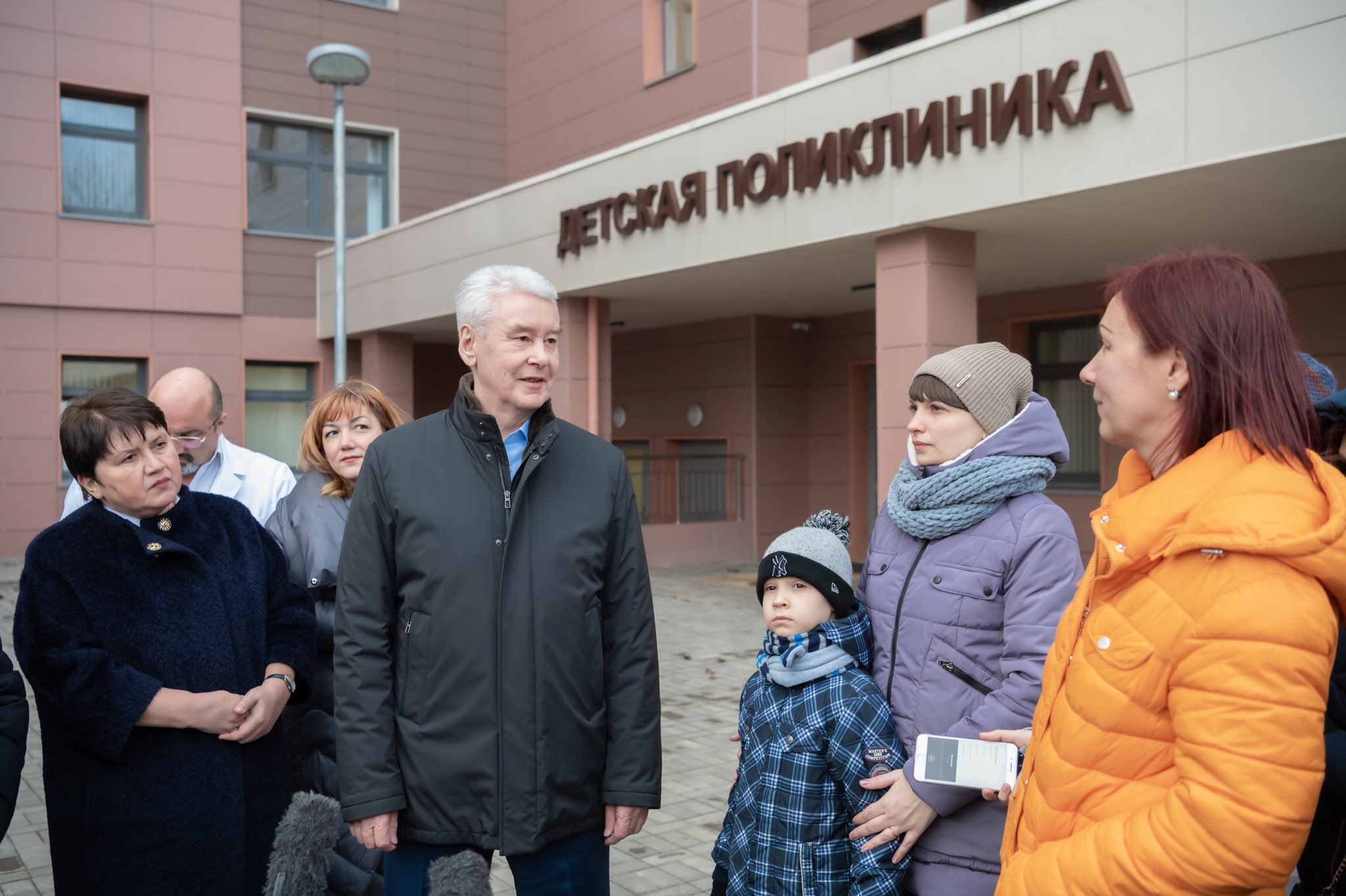 Сергей Собянин посетил детско-взрослую поликлинику