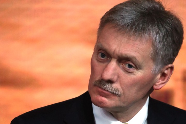 Песков рассказал, когда Путин примет решение по прошению осужденной Иссахар