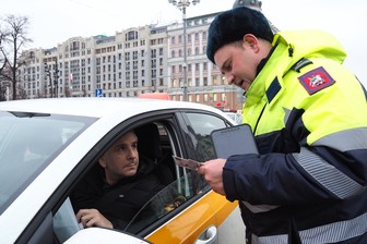 Корреспондент «ВМ» вместе с МАДИ проверили столичных таксистов-нарушителей