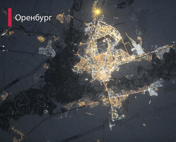 «Роскосмос» показал фотографии российских городов из космоса