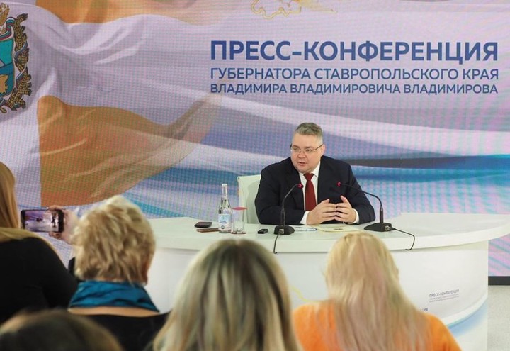 Губернатор Ставрополья Владимир Владимиров попал в аварию