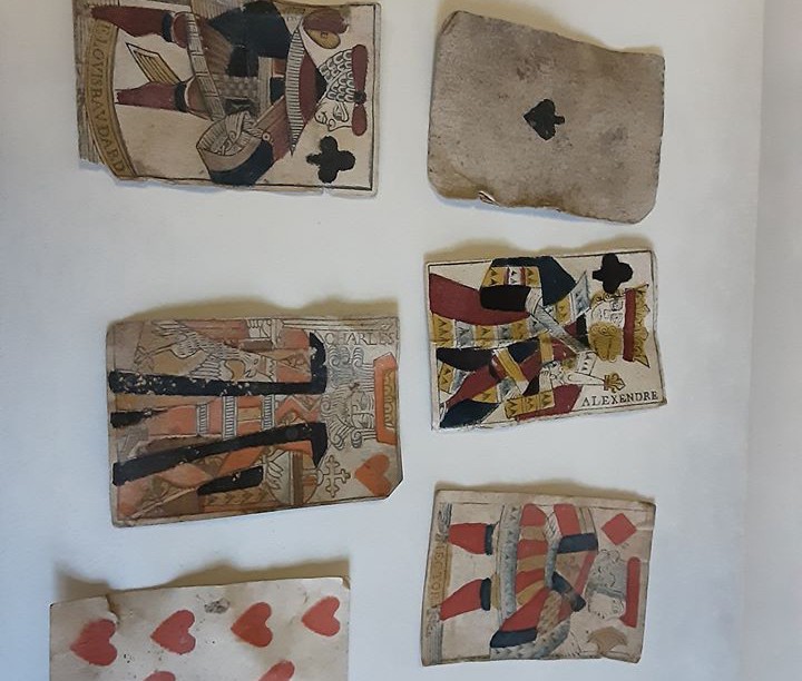 Игральные карты