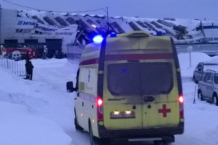 СМИ сообщили об обрушении вагоноремонтного завода в Кемеровской области