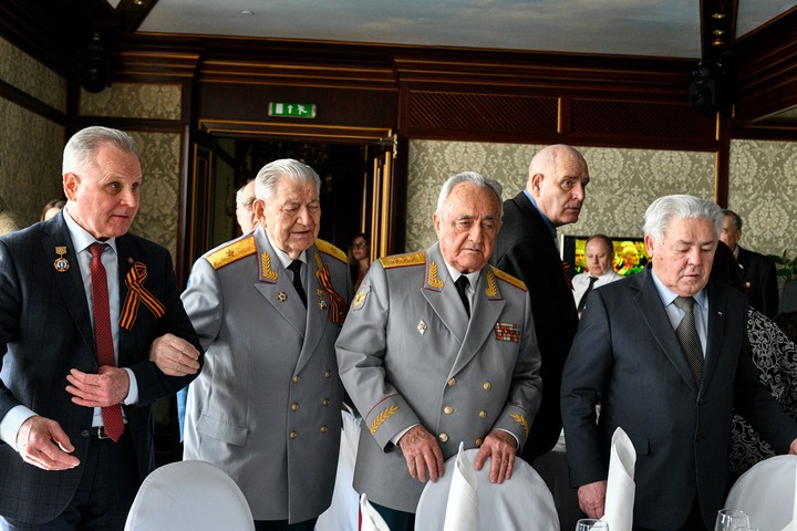 Чтобы сберечь историю Отечества, нужно заботиться о его героях