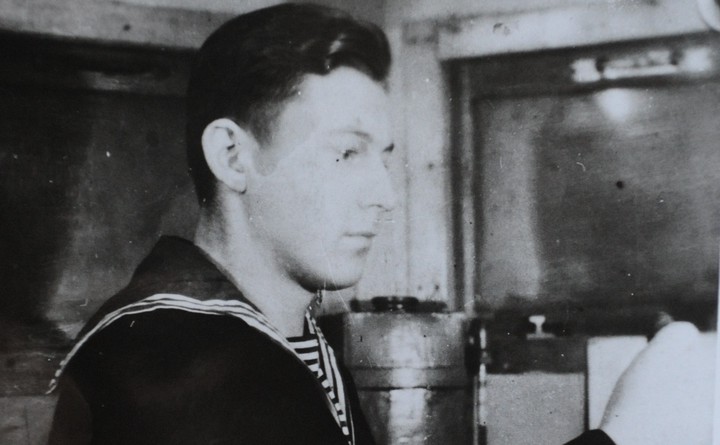 Виктор Харчев в 1947 году был уже рулевым родного эсминца «Баку»
