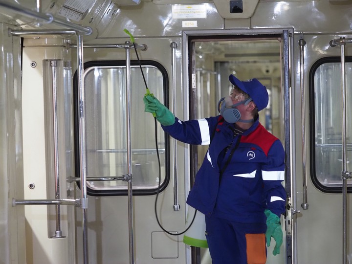 Масочный режим и домашний День Победы: Сергей Собянин ответил на вопросы москвичей