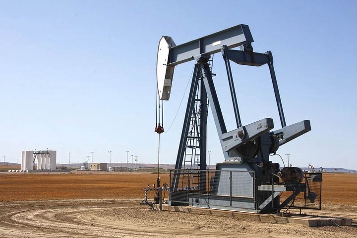 Мировые цены на нефть упали на фоне опасений вокруг спроса на топливо