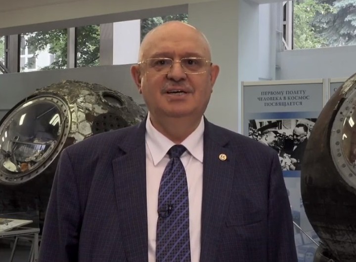 Академик РАН Евгений Микрин умер в больнице в Коммунарке