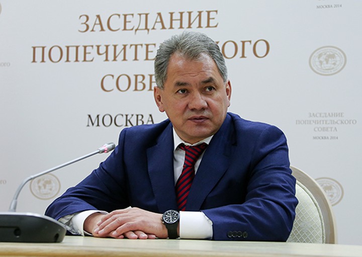 Шойгу заявил о стремлении НАТО вернуться к временам холодной войны