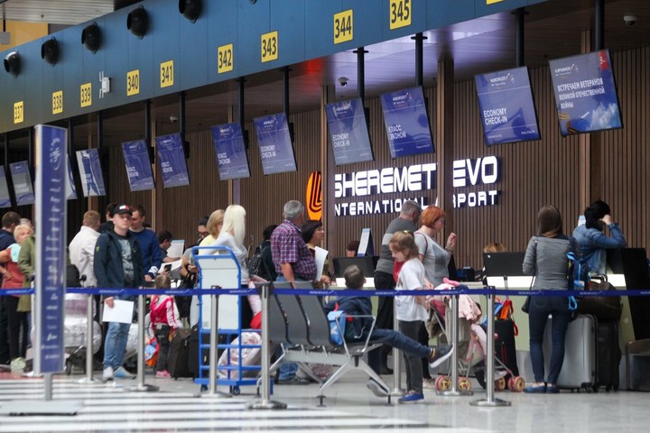 Минтранс предложил масштабное внедрение биометрии в российских аэропортах