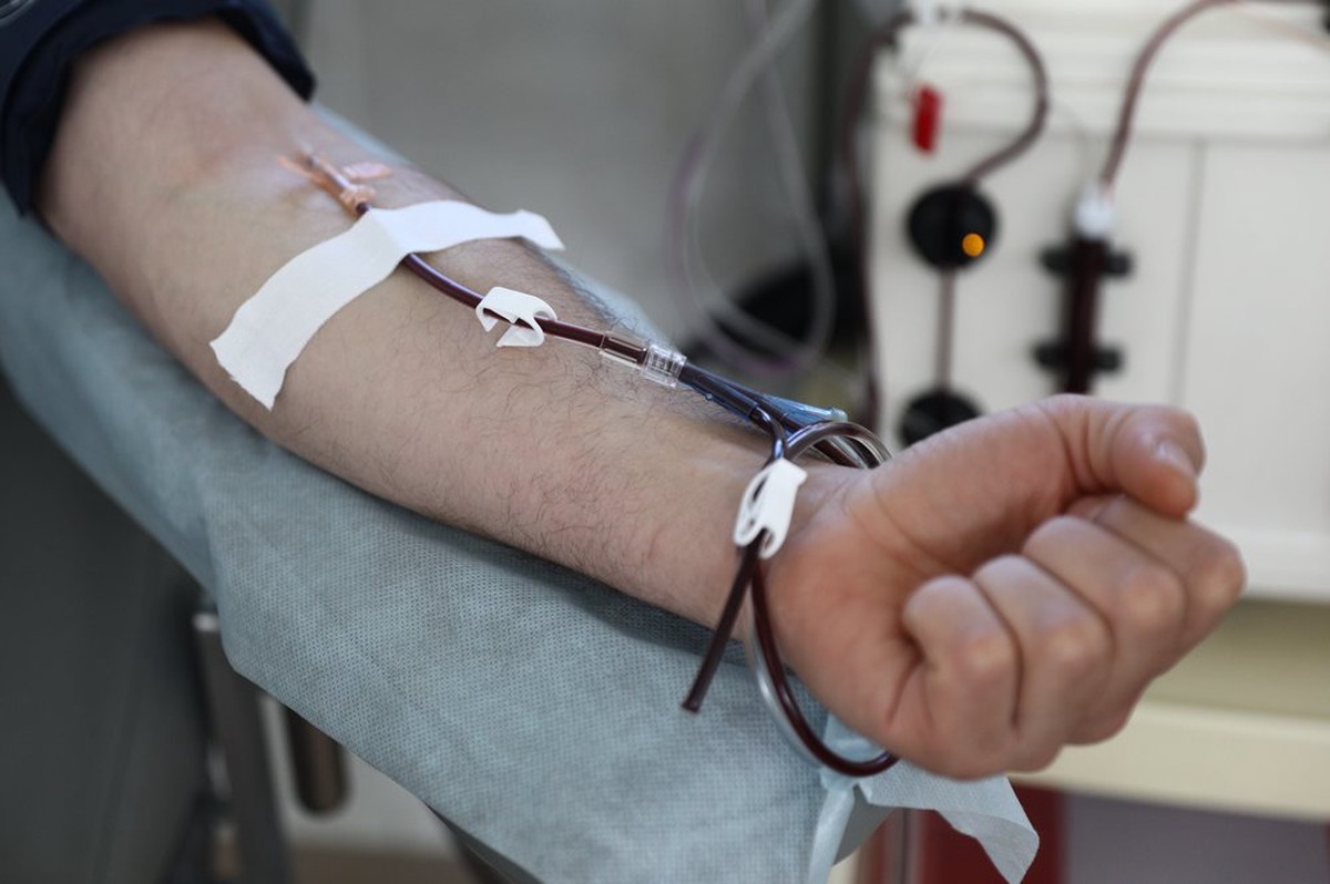 Около 70 литров донорской крови сдали столичные росгвардейцы в рамках акции «От сердца к сердцу»