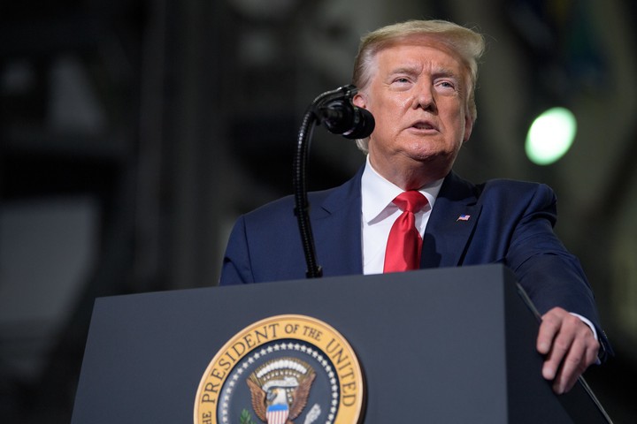 В книге Болтона говорится о желании Дональда Трампа вывести воинский контингент США из Афганистана