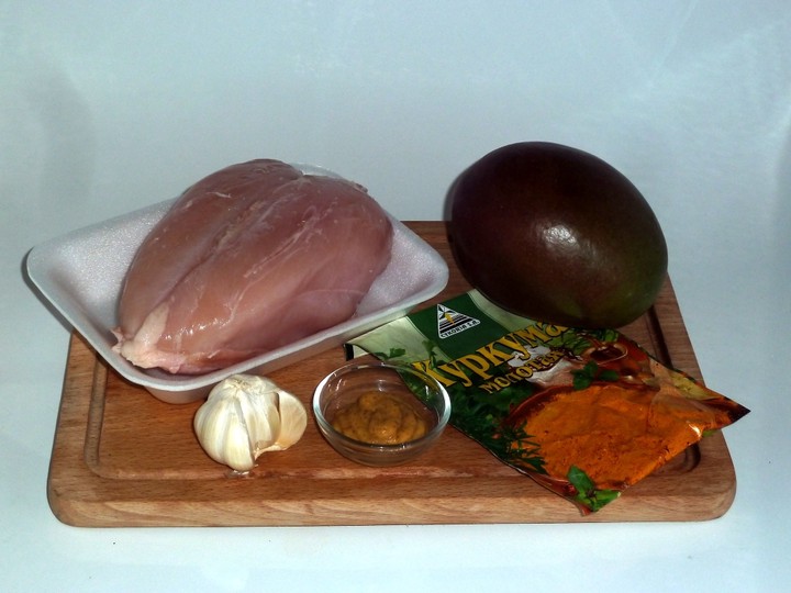 Изучаем сегодняшний рецепт: курица жареная с манго