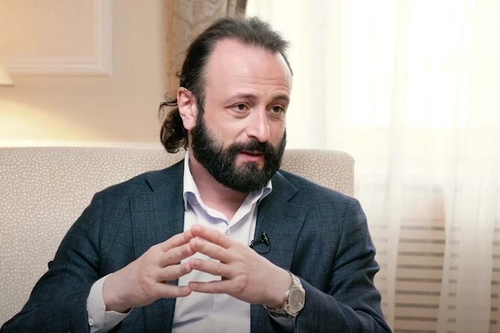 «Лучшие в мире»: Авербух прокомментировал победу Мишиной и Галлямова