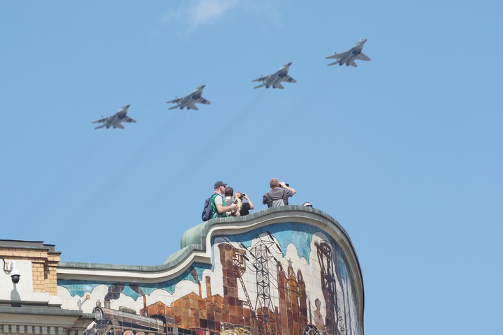 Парад в честь 75-летия Победы в Великой Отечественной войне прошел в Москве