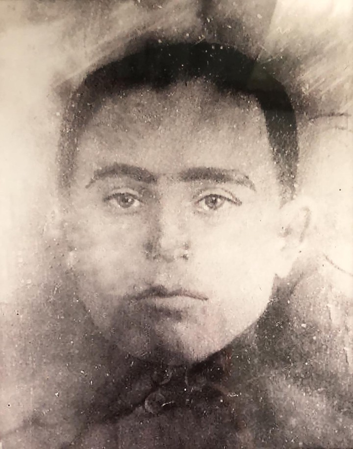 Гату Ахмадулин