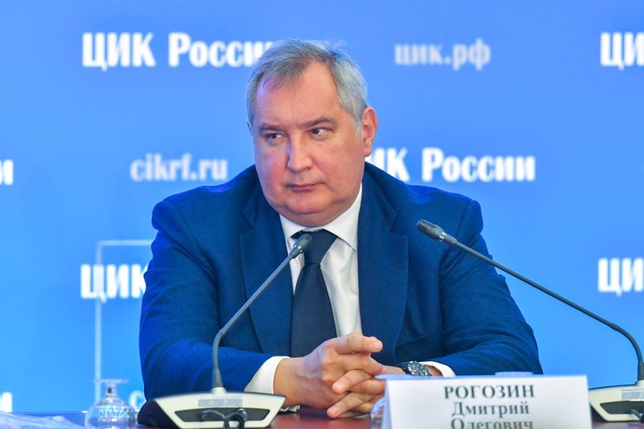 Рогозин уволил чиновника космодрома Восточный после ареста Бобкова