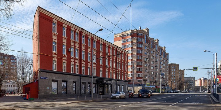 Названы самые необычные жилые дома столицы, построенные за последние сто лет