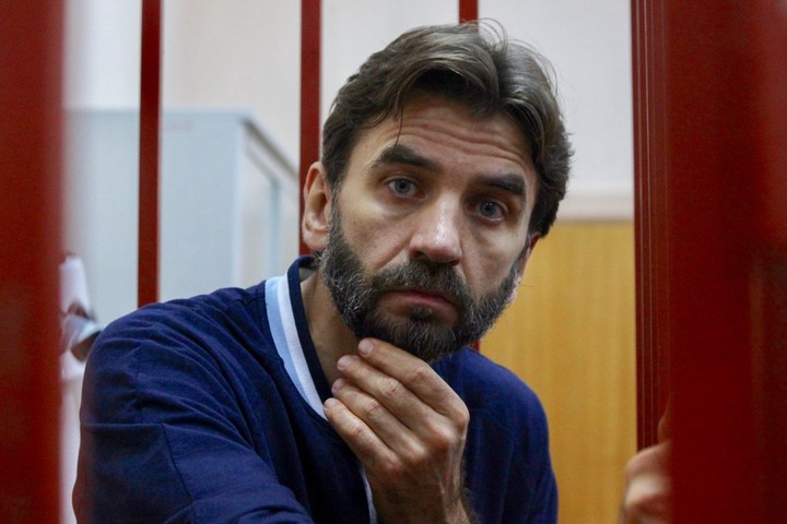 СК объявил в международный розыск еще одного фигуранта дела Абызова