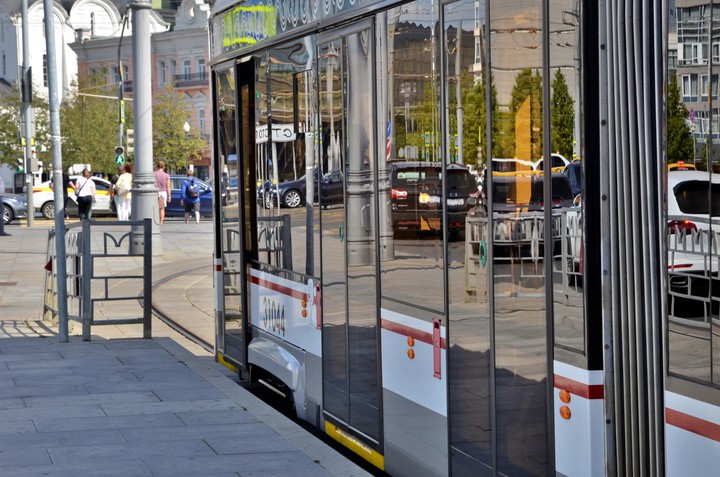 Маршруты трамваев и автобусов изменятся в ряде районов Москвы с 3 октября