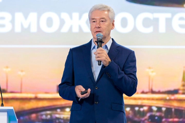 Сергей Собянин рассказал о сервисе для столичных школ «Учитель на замену»