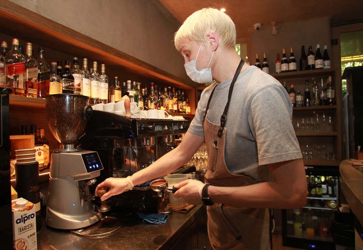 Хочется уволиться: почему часто менять место работы опасно для карьерного роста