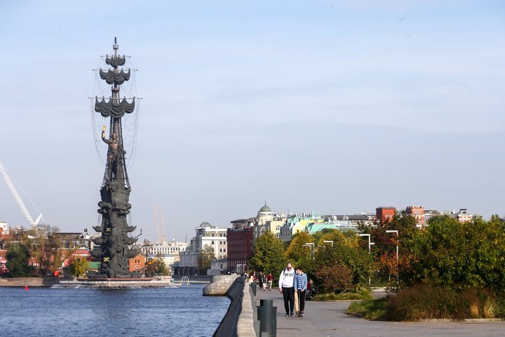 Метеоролог Вильфанд отметил, что потепление в Москве ожидается с 26 мая