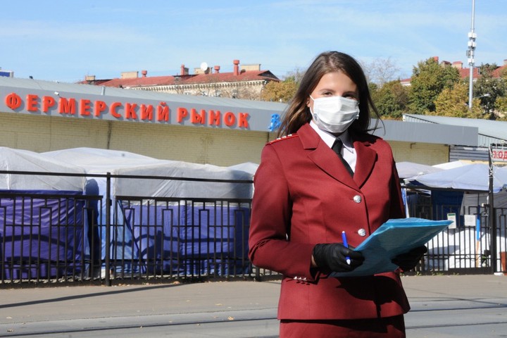 Более 15 тысяч нарушений требований по COVID-19 выявили на предприятиях Москвы