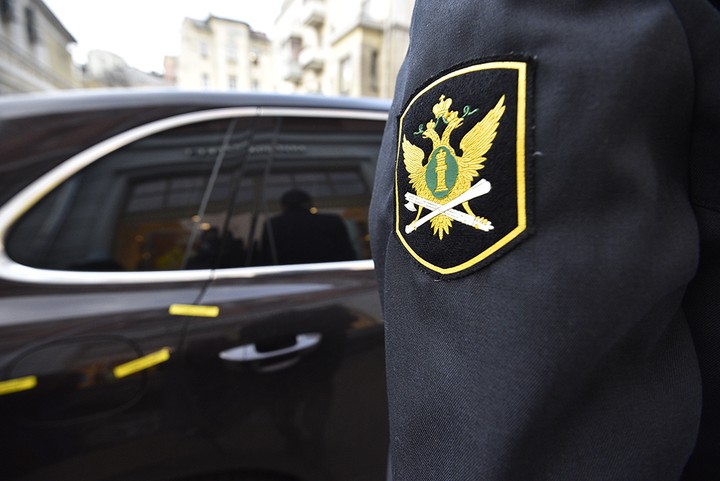 Незаконный запрет? Как обжаловать долги и вернуть право на выезд из страны