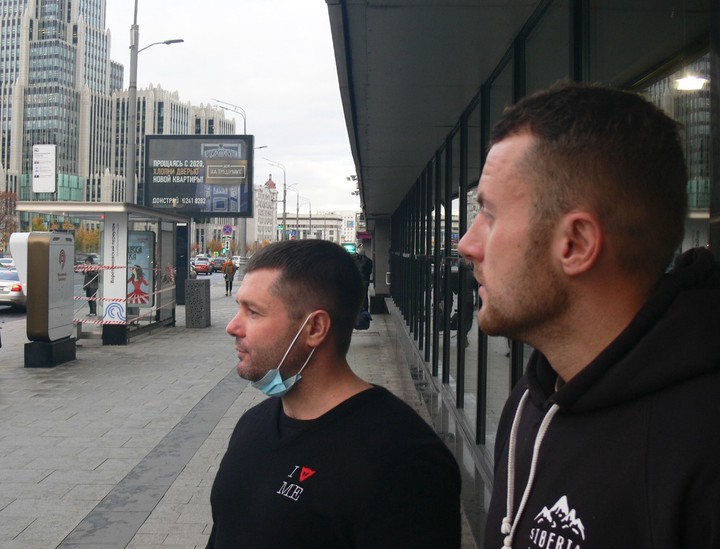 «Было видно, что ей больно»: очевидцы — о пострадавших в ДТП на Садовом кольце