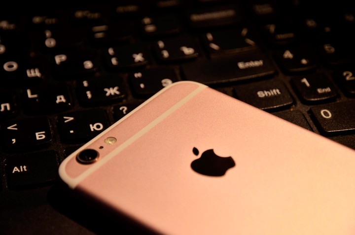 Приложение доступно только для пользователей айфонов