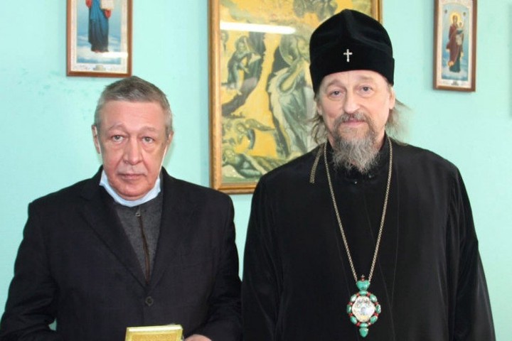 Митрополит Белгородский и Старооскольский Иоанн и осужденный актер Михаил Ефремов