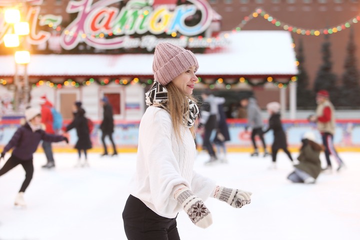 Салюты, диджеи, матрешки: как весело встретить Новый год в Москве