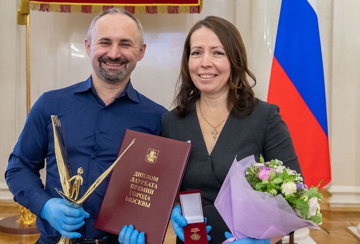 Сергей Собянин наградил лауреатов премии «Крылья аиста» Сергей Собянин наградил лауреатов премии «Крылья аиста»