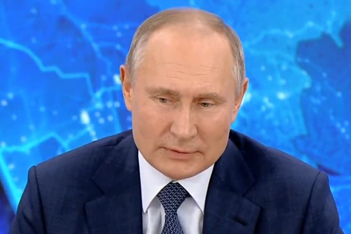 Путин заявил, что спецслужбы России должны продолжать решительную борьбу с терроризмом