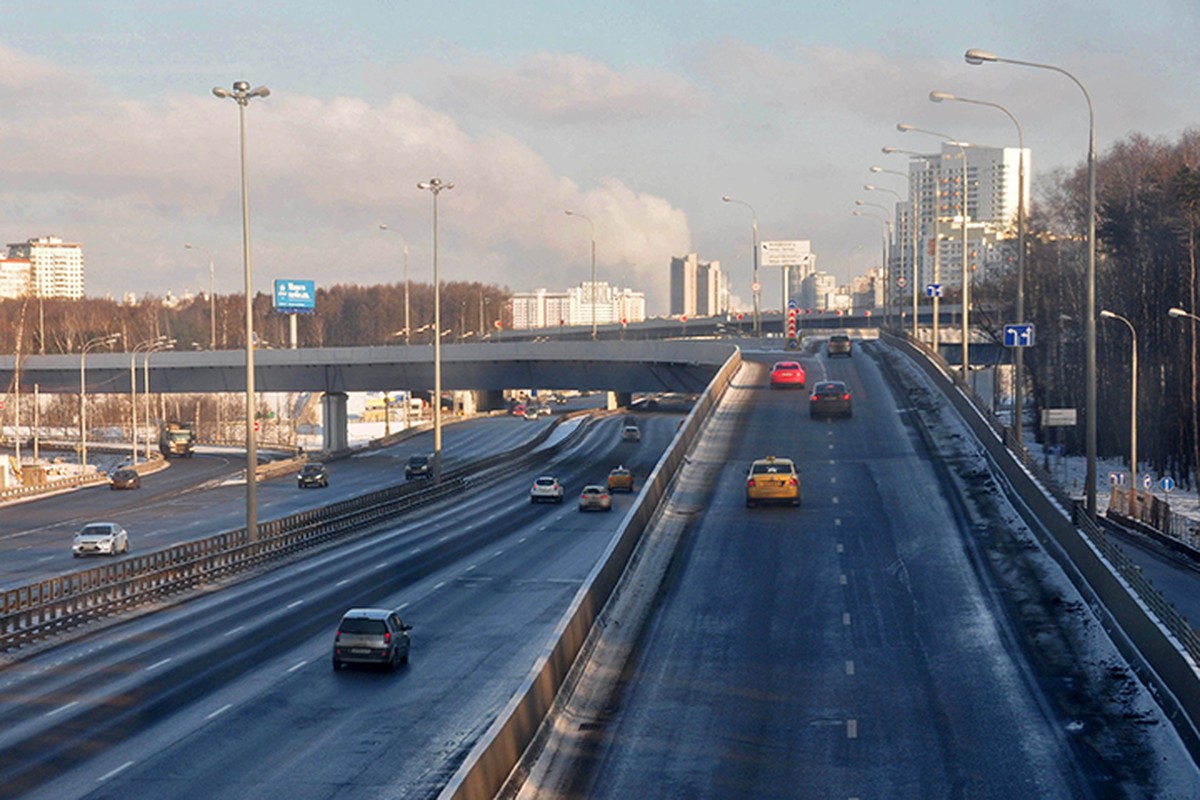Движение на МКАД на юге Москвы восстановили после ДТП