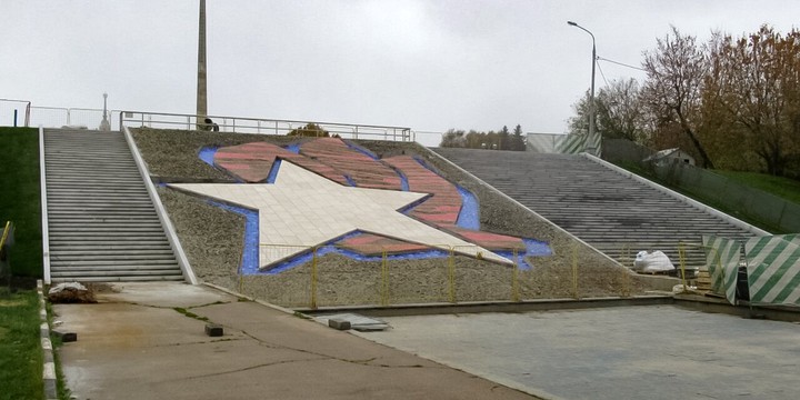 Завершена реставрация панно во Дворце пионеров на Воробьевых горах