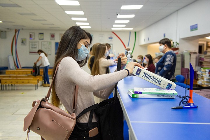 Знания не имеют национальности