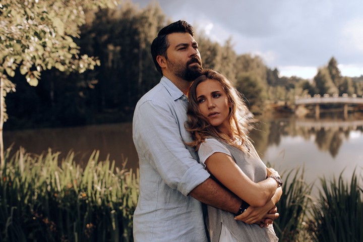 Счастливы вместе: накануне 14 февраля звездные пары поделились с «ВМ» историями своей любви 