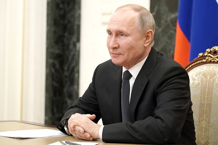 Владимир Путин обсудит с правительством развитие Дальнего Востока и Арктики
