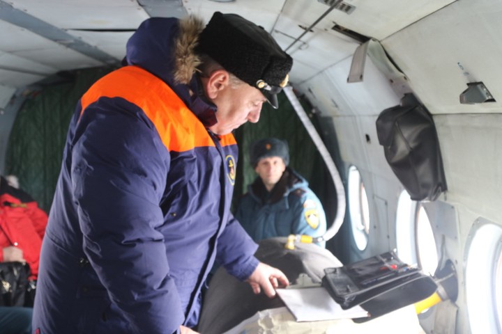 Российское рыболовецкое судно загорелось в Японском море