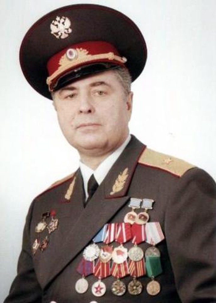 Фразы маргелова. Девиз генерала. Девиз генерала. Девиз генерала. Келлер фёдор артурович 1857-1918.